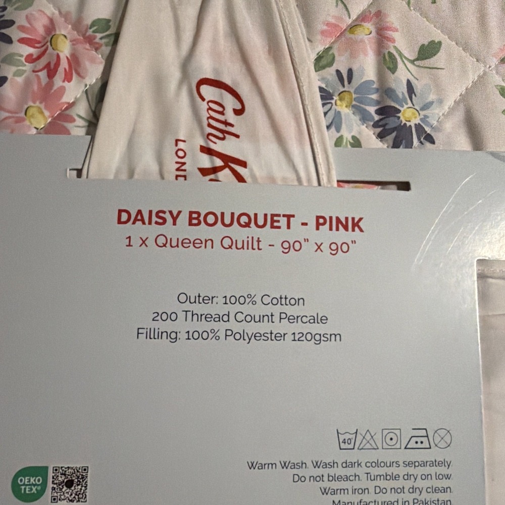 Cath Kidston Queen Quilt, Daisy Bouquet - Pink, 100% Cotton Percale, Floral - Picture 7 of 7